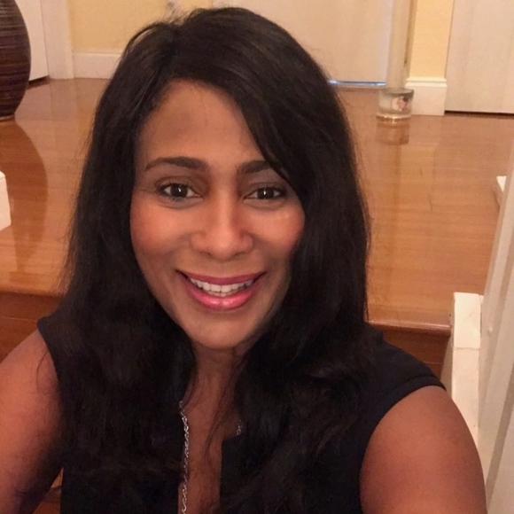 Meet your Posher, Shar - Picture 1 of 1